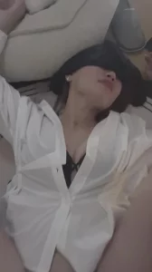 叫声销魂